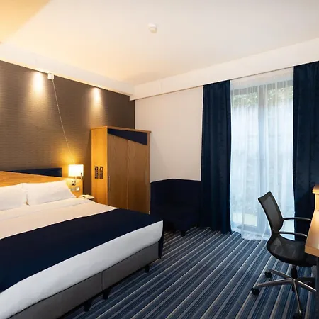 Express By Ihg Hotel Hasselt