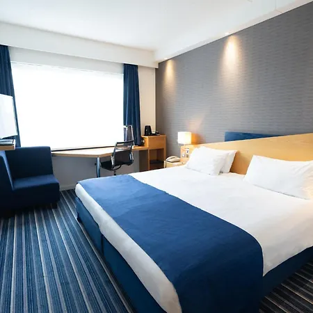 Hotel Express By Ihg