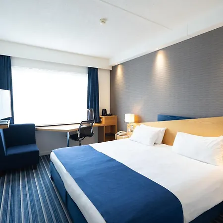 Express By Ihg 3*