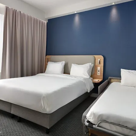 Express By Ihg Hotel Hasselt