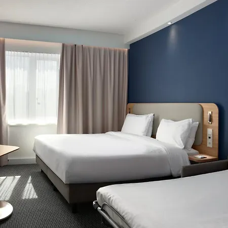 Express By Ihg 3*
