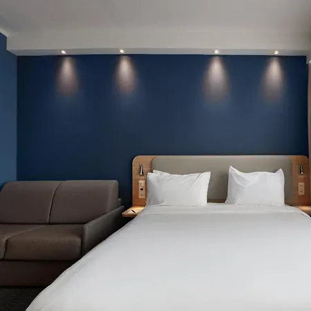 Express By Ihg 3*